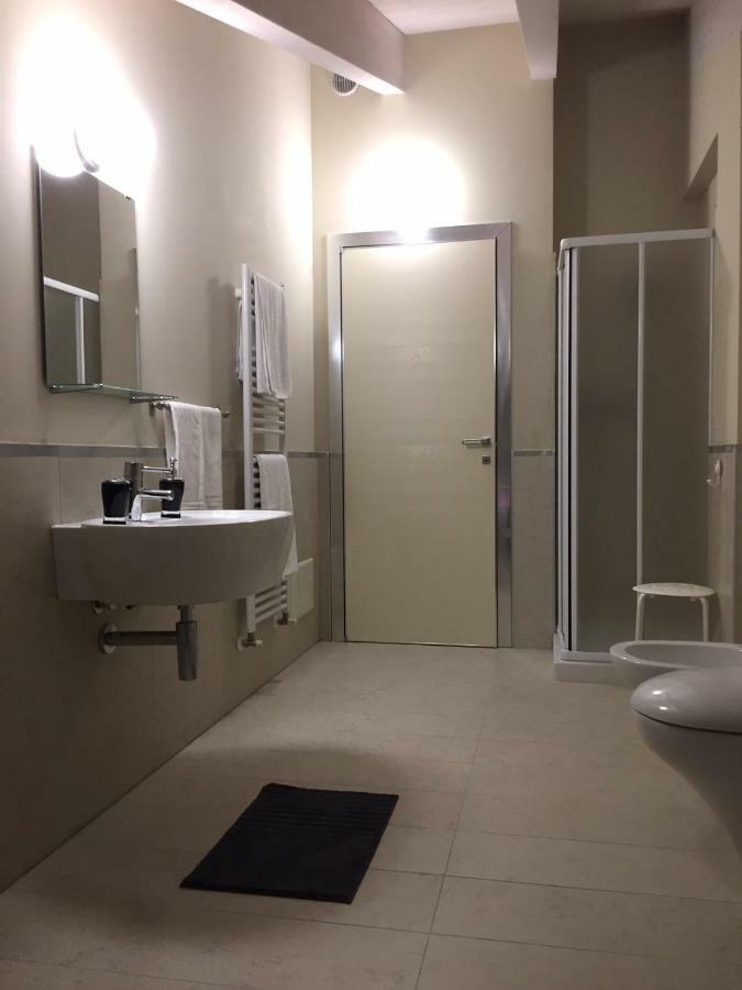 Residenza Virgiliana Suite Con Terrazza-Centro Storico Mantova Exteriör bild